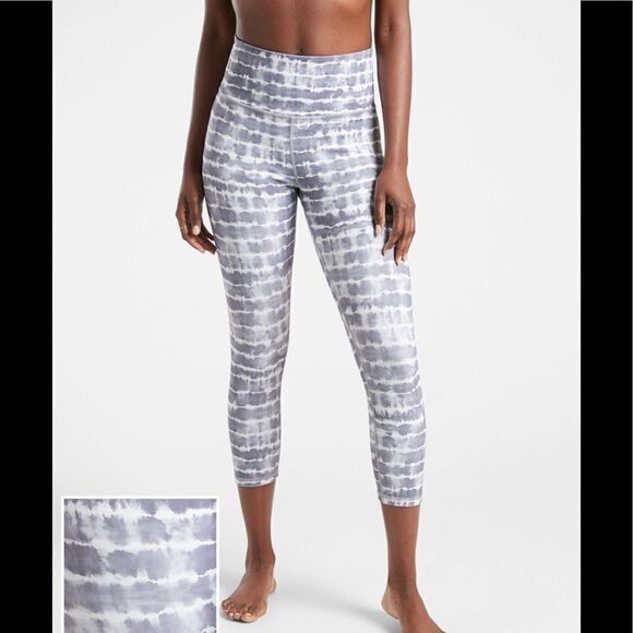 Athleta Elation Printed Capri - Picture 1 of 8